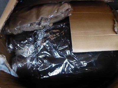 Lot 3318 - Box of zip hooded jackets