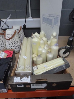 Lot 3338 - Tray of various candles
