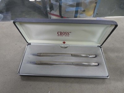 Lot 2346 - Pair of cross pens