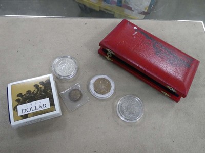 Lot 2347 - Bag containing various coins