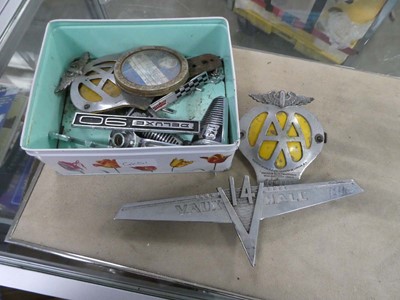 Lot 2350 - Selection of car badges