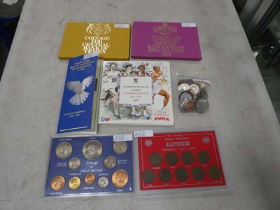 Lot 2353 - Selection of various coins and coin sets