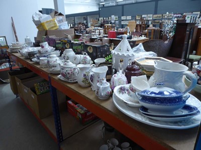 Lot 5420 - Large quantity of Chinese rose patterned...