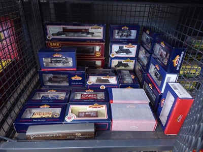 Lot 5497 - Cage of Bachmann Branch-Line, Airfix and other...