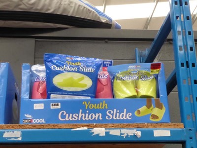 Lot 3356 - Tray of 32 degree cool youth cushion sliders