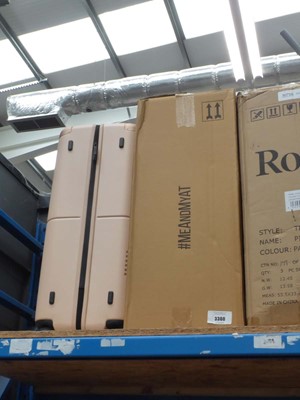 Lot 3360 - 2 large hard shelled suitcases