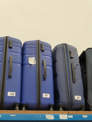 Lot 3772 - Large hard shelled American Tourister suitcase