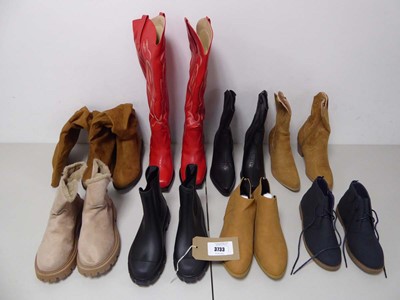 Lot 3782 - 8 pairs of ladies boots of various styles and...