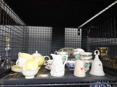 Lot 5553 - Cage containing floral patterned crockery,...