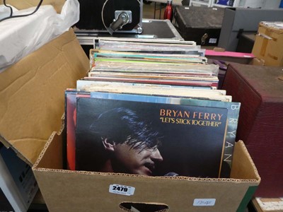 Lot 2479 - Box containing vinyl records