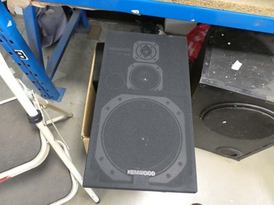 Lot 2458 - Box containing a pair of Kenwood speakers