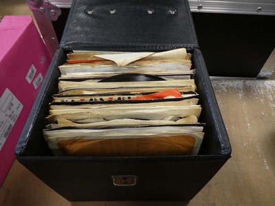Lot 2484 - Box of various vinyl singles
