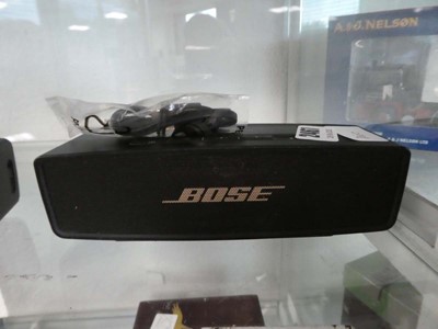 Lot 2467 - Bose sound link mini portable Bluetooth...