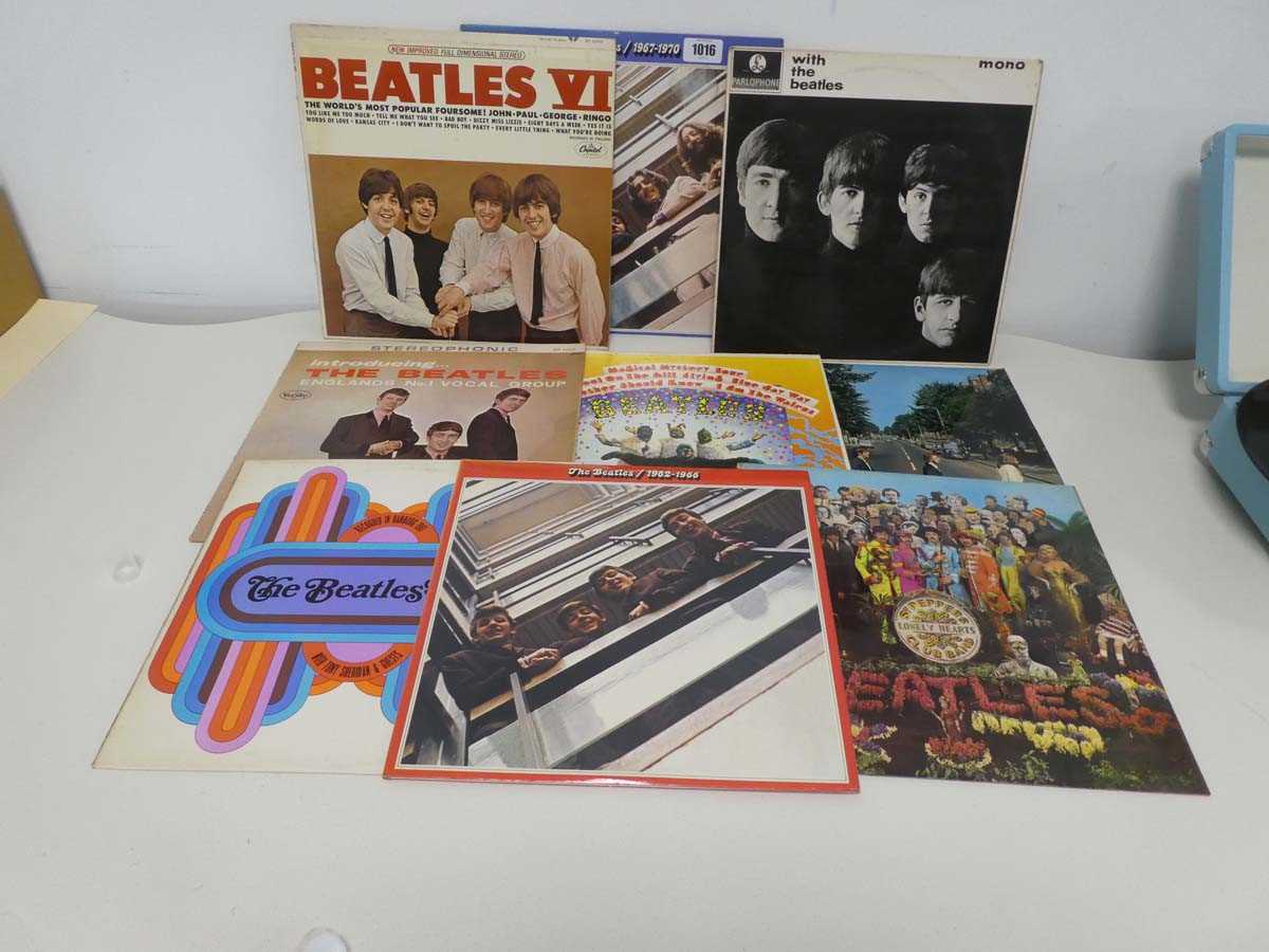 Lot Collection of 9 Beatles albums incl. Magical...