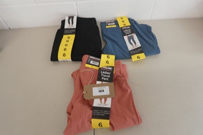 Lot 1474 - Approx. 25 pairs of ladies travel pants by...