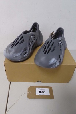 Lot 3532 - Boxed pair of Adidas Yeezy Foam, grey, UK 6