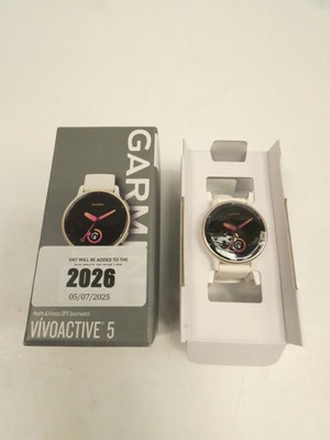 Lot 2026 - Garmin VivoActive 5 GPS smartwatch