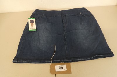 Lot 1521 - Approx. 20 women's Skorts by S.C & Co.