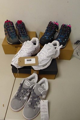 Lot 3556 - Boxed pair of juniors Mountain Warehouse...