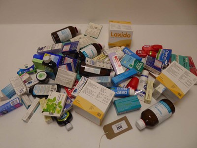 Lot 2475 - Selection of various medicines