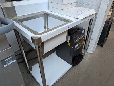 Lot 625 - 100cm single bowl stainless steel sink with...