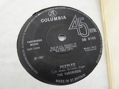 Lot Collection of 10 1960s-1970s 7" singles incl....