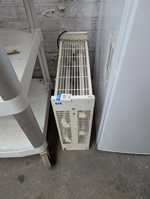 Lot 678 - Insect killer