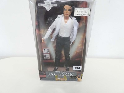 Lot Michael Jackson King of Pop action figure that...