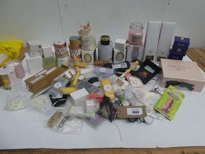 Lot 3643 - Scented candles, wax melts, tea lights etc