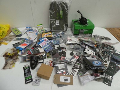 Lot 3645 - Fishing accessories including Shimano ST...
