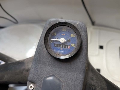 Lot 900 - Gayam motor works PVT. Ltd. eagle 3 wheel tuk-tuk