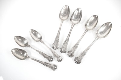 Lot 300 - A part suite of Regency Irish silver table and...