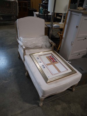 Lot 1080 - Round oak finish Windsor chaise lounge in...