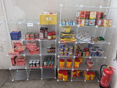 Lot 955 - 2 white wire racks containing assorted...