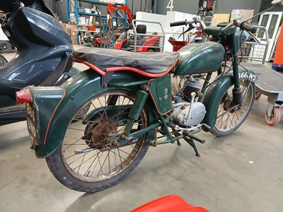 Lot (866 UNO) 1961 Excelsior Consort motorcycle in...
