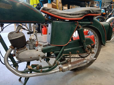 Lot (866 UNO) 1961 Excelsior Consort motorcycle in...