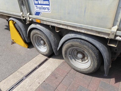 Lot 4258 - Tri Axle Ifor Williams flatbed trailer with...