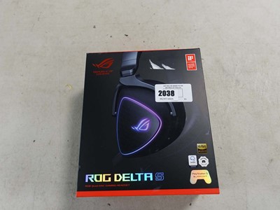 Lot 2038 - Boxed Rog Delta-S Quad DAC gaming headset