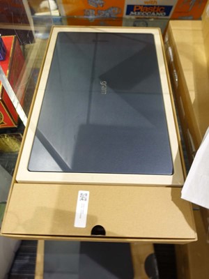Lot 2085 - Boxed LG Gram notebook PC with intel core...