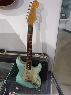 Lot 2099 - Japanese Fender Stratocaster 6 string electric...