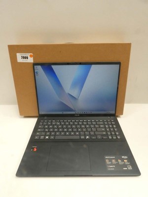 Lot 2009 - ASUS Vivobook X1607Q laptop with SnapDragon...