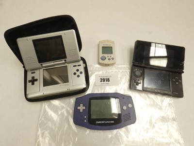 Lot 2018 - Game Boy Advance, Nintendo 3DS (Japanese...