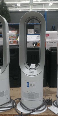 Lot 3014 - Unboxed Dyson hot and cool jet focus AM09...