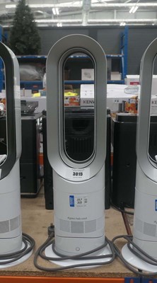 Lot 3015 - Unboxed Dyson hot and cool jet focus AM09...