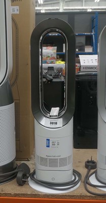 Lot 3016 - Unboxed Dyson hot and cool jet focus AM09...