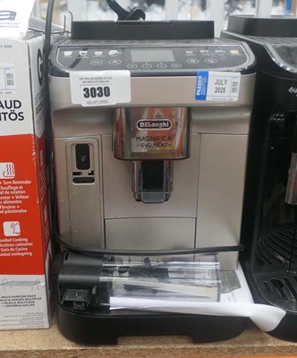 Lot 3030 - Unboxed Delonghi Magnifica Evo Next automatic...