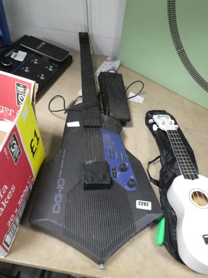 Lot 2292 - Casio DG10 digital guitar