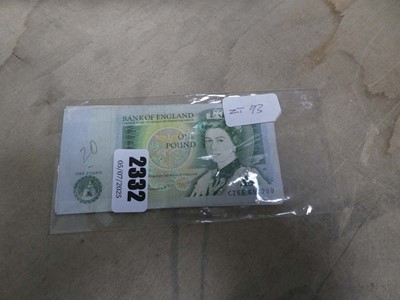 Lot 2332 - Selection of Bank Of England £1 bank notes,...