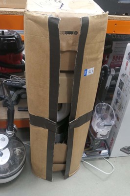 Lot 3199 - Black Storm clothes steamer