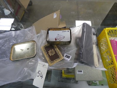 Lot 2503 - Bag containing assorted items, vintage...